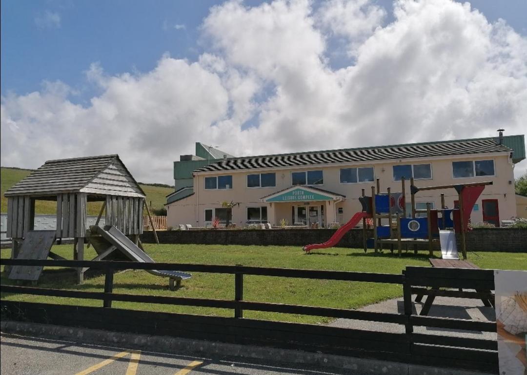 Hakuna Matata Holiday Homes - Newquay Bay Resort Exterior photo